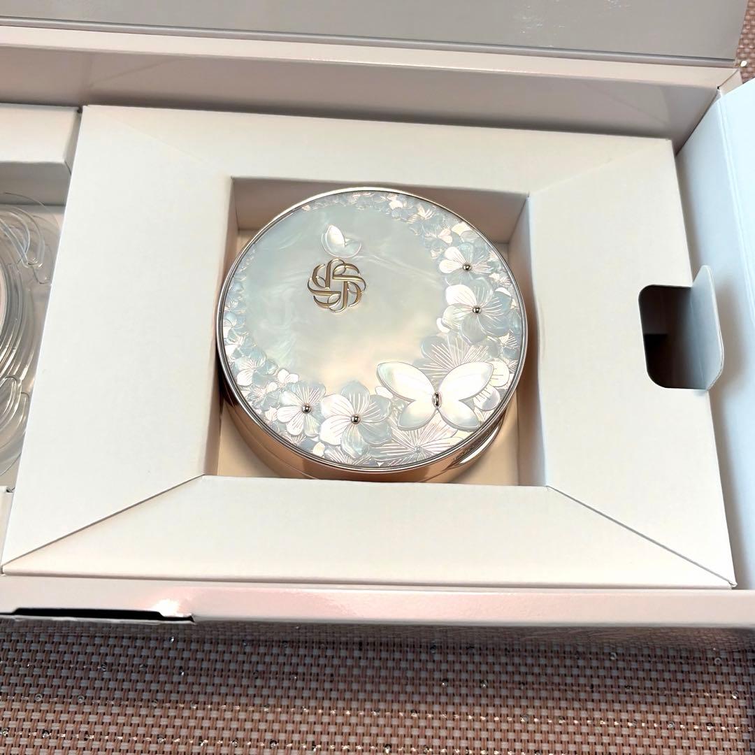 コスメデコルテ　マルセルワンダースコレクション　フェイスパウダーXIV 2024