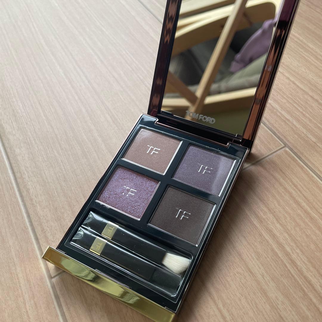 ［再値下げ］トムフォード アイカラークォード 25 プリティベイビー