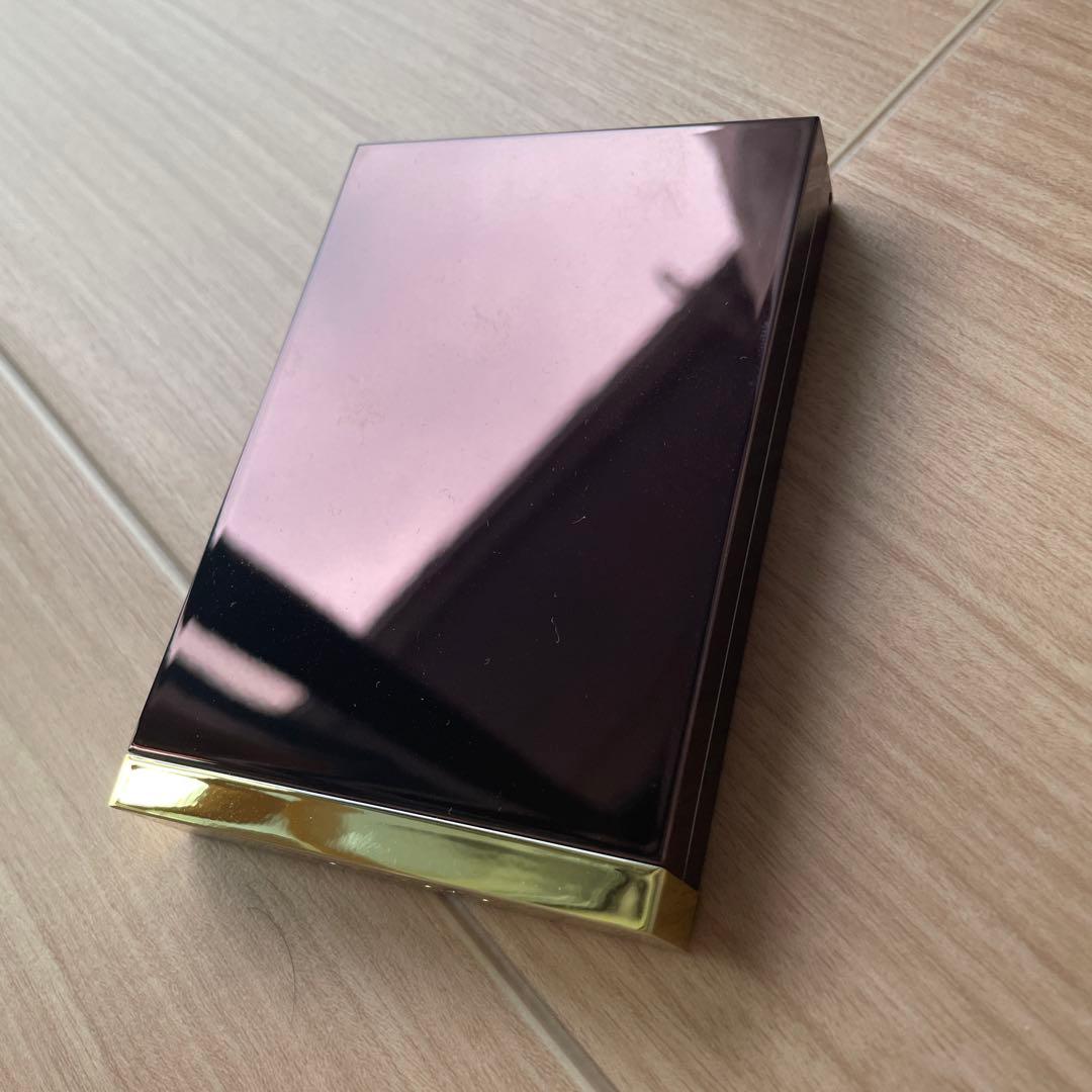 ［再値下げ］トムフォード アイカラークォード 25 プリティベイビー