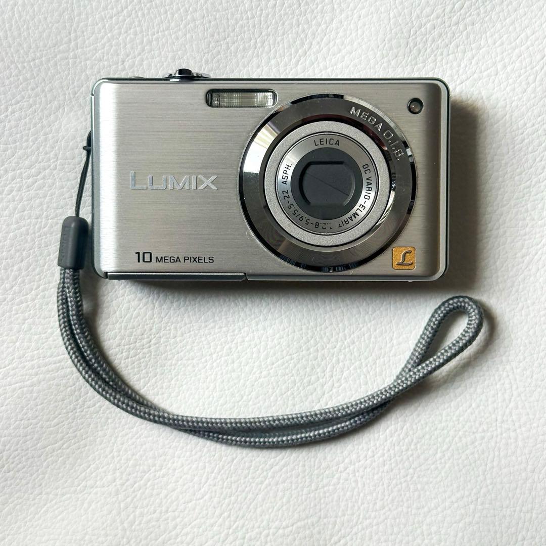 Panasonicコンパクトデジタルカメラ LUMIX DMC-FS7シルバー