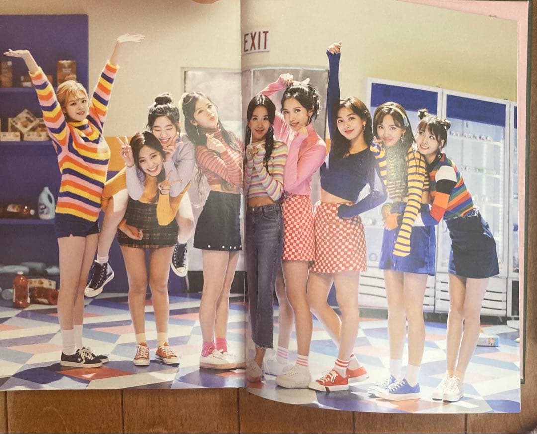 twice アルバムセット　モノグラフ　signal TT メリハピ　ファンシー