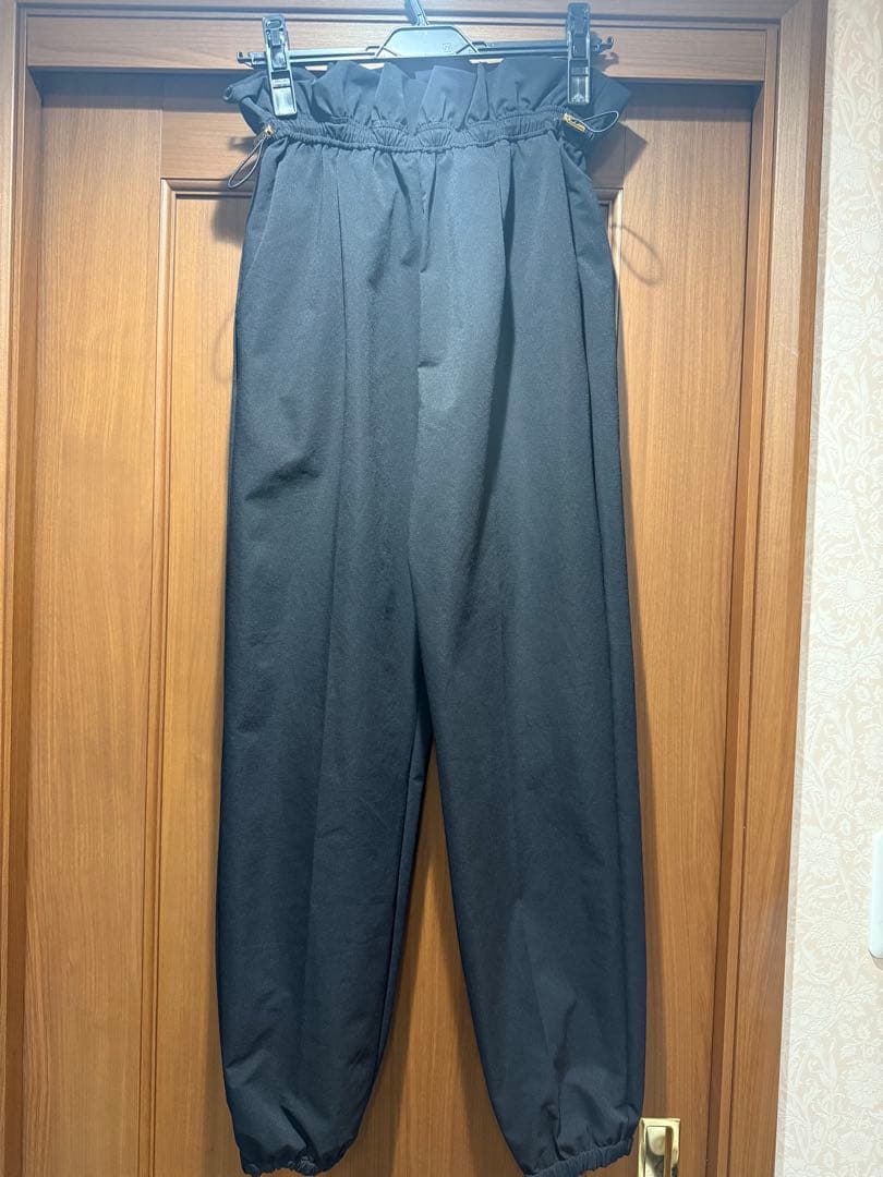 maison de Dolce. メゾンドドルチェアクティブパンツ Sサイズ