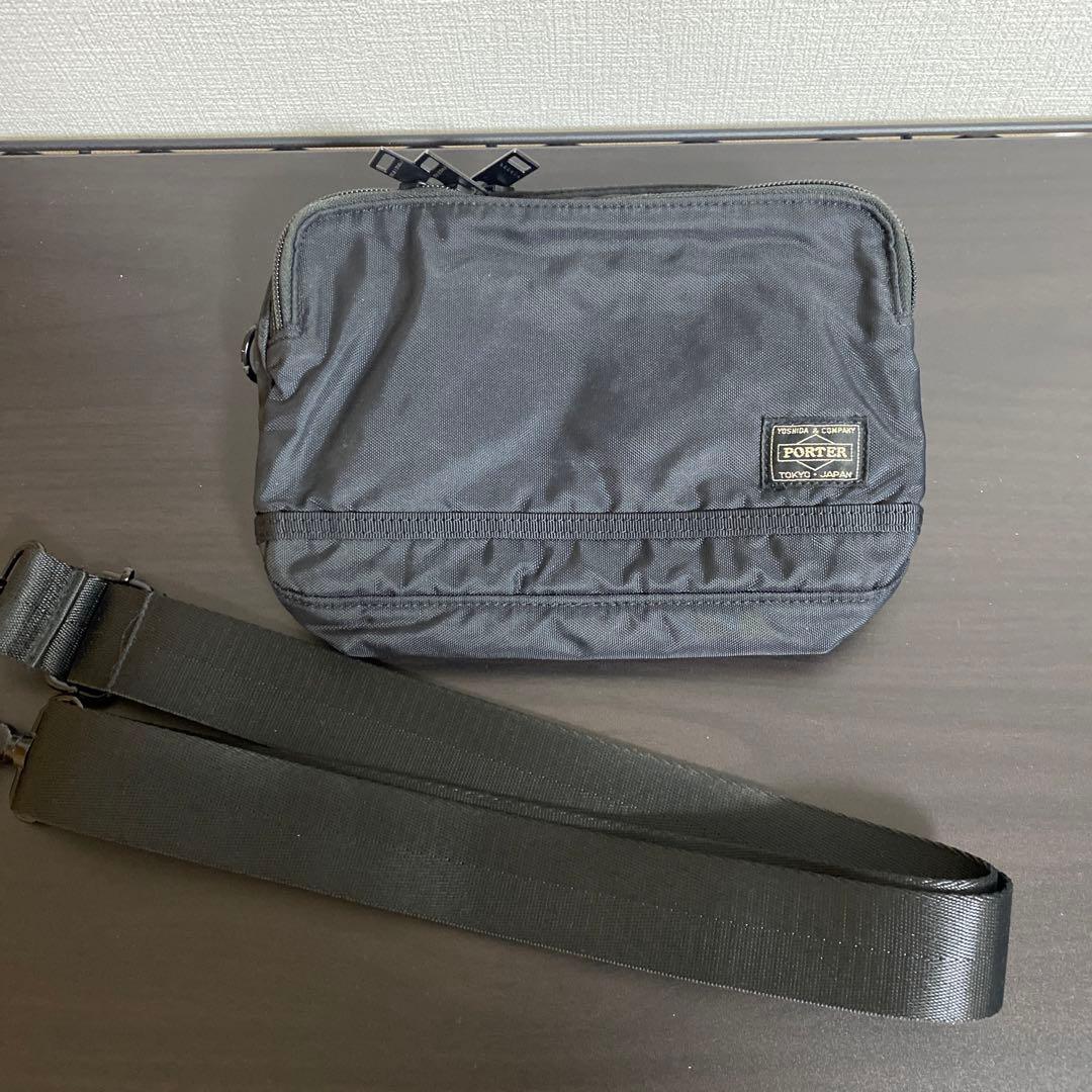 未使用に近い　極美品　ポーター　フラッシュ　ショルダー　ブラック