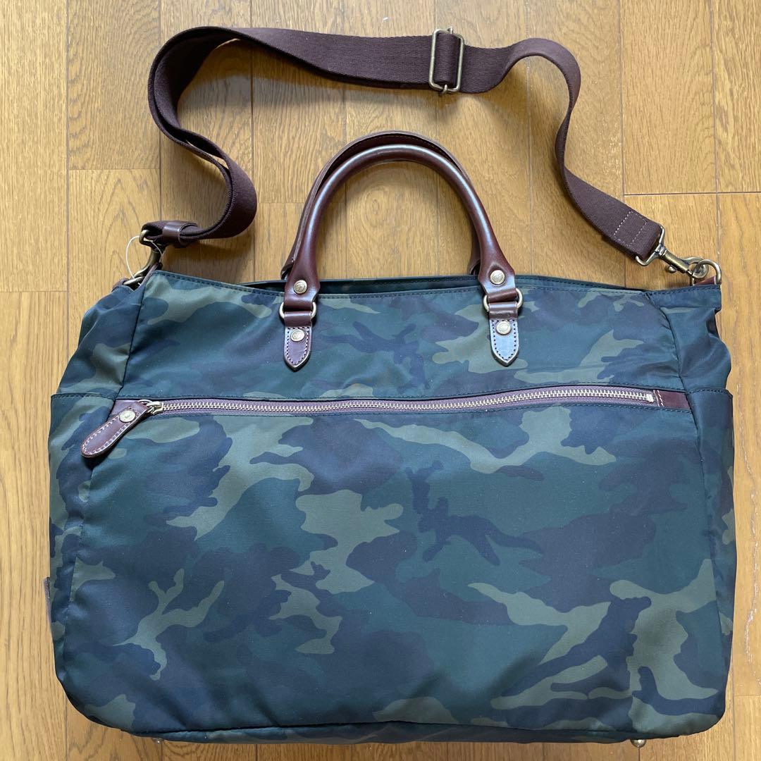 【新品未使用】Folna迷彩柄ショルダーバッグ