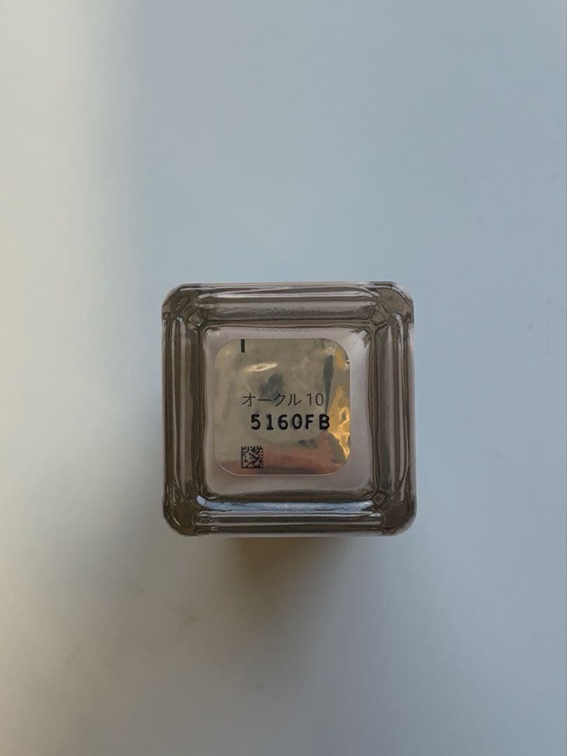 クレ・ド・ポー　ボーテ　タンフリュイドエクラ　ナチュレル　オークル10