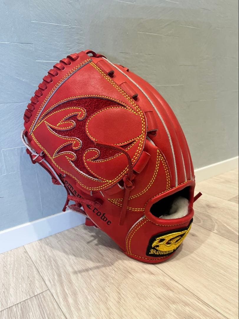 ロマネクロウ 極美品 硬式 投手用グローブ 左投げ