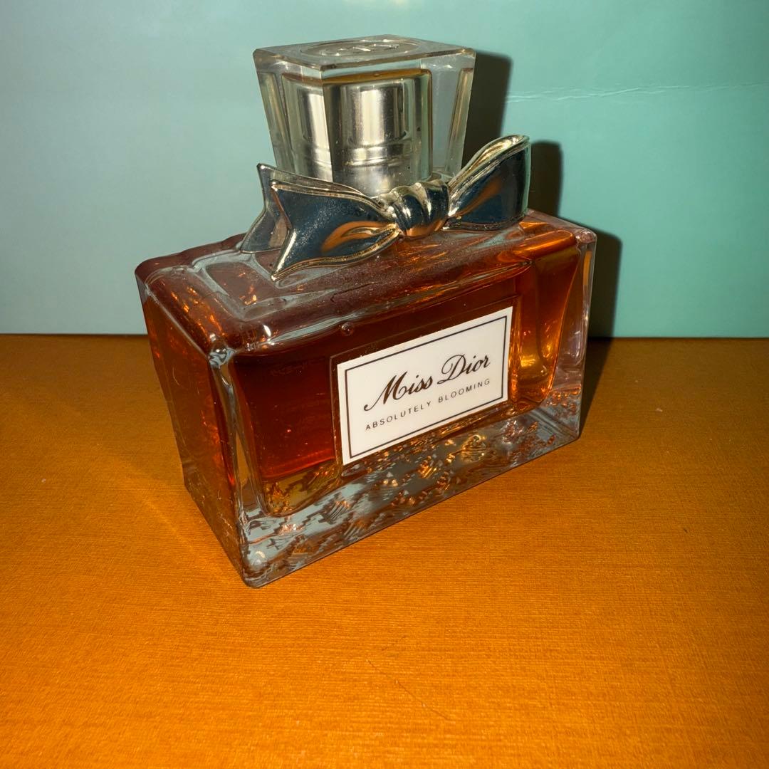 【廃盤、正規品】ミスディオール　アブソリュートリーブルーミング