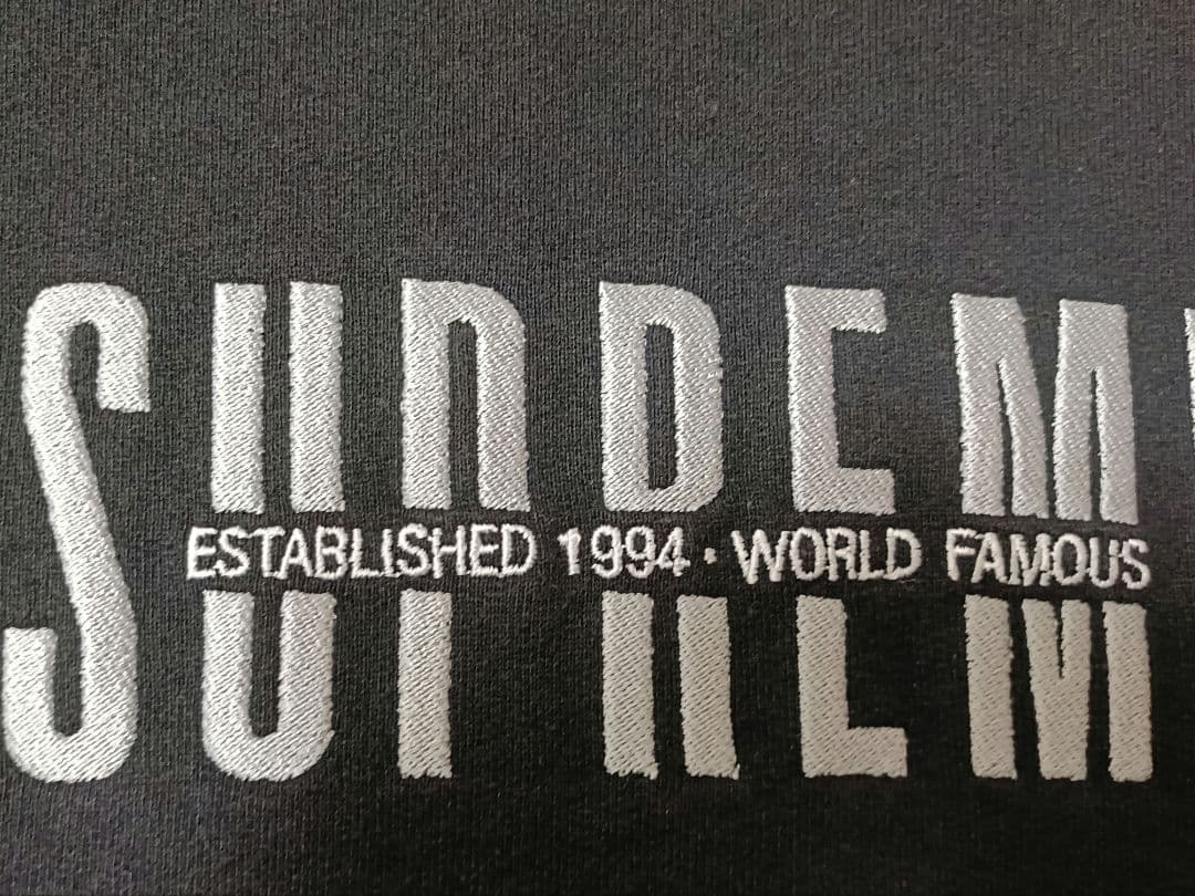 Supreme ブラック スウェット トレーナー