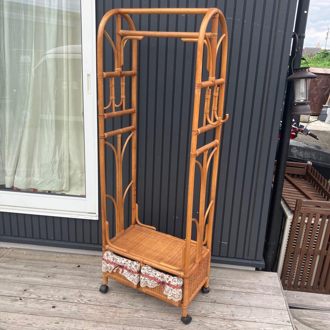 昭和レトロ アーチ型 ラタンハンガーラック 籐家具 花柄カバー付き 古家具