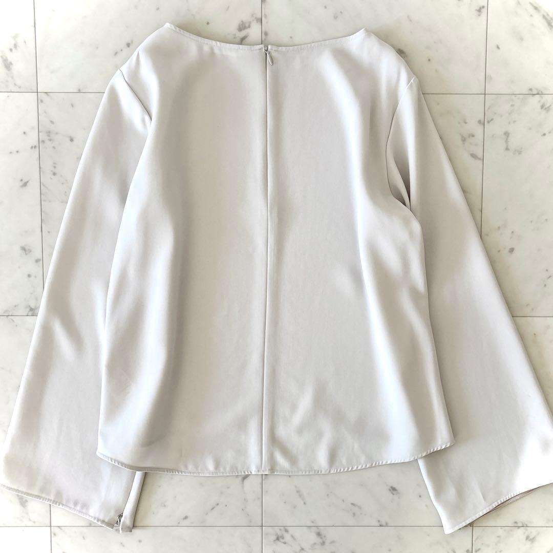 美品 エブリデイアイライク Sofia ジップスリーブブラウス 洗える ベージュ