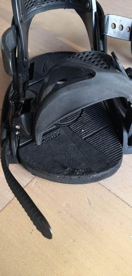 【Ｎ】スノーボード Burton ビンディングMalaVita