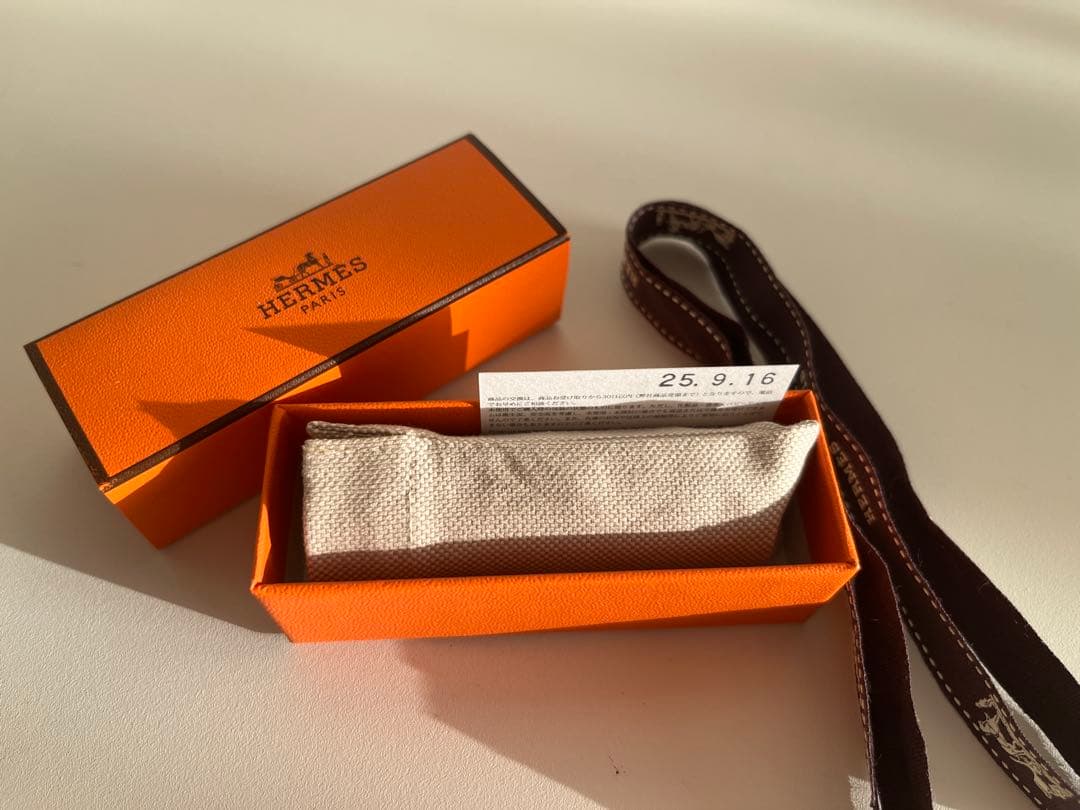 【新品】 HERMESエルメス大人気のリップスティック 21 ローズ・エピセ