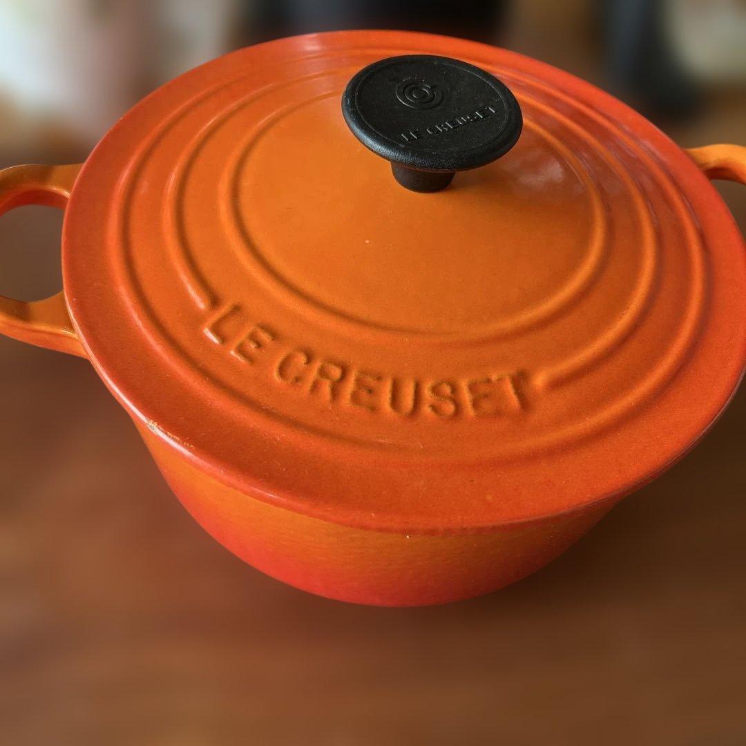 LE CREUSET ル・クルーゼ 両手鍋　18センチ 使いやすいサイズ！