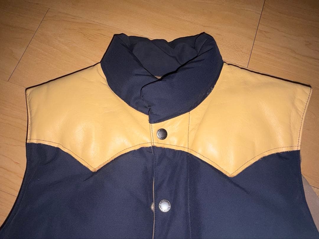 し*ん様 シュガーケーン　レザーヨークダウンベスト　東洋エンタープライズ　Mサイ