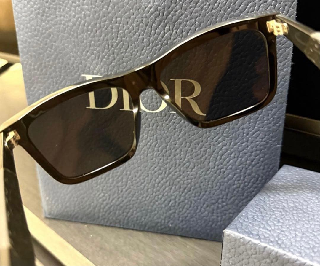 Dior B27 サングラス ブラック
