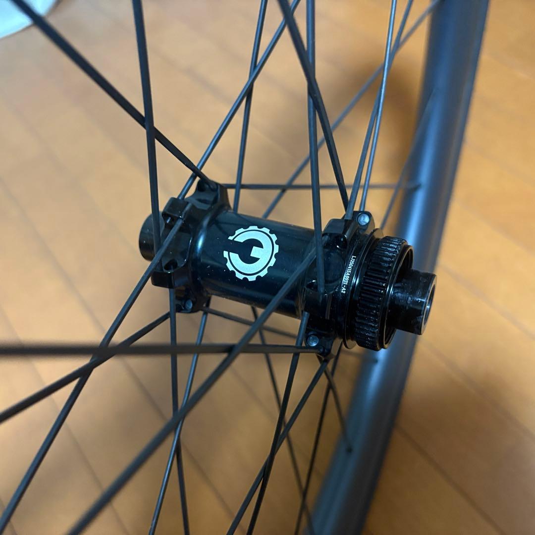 elite カーボンホイール 650B グラベル