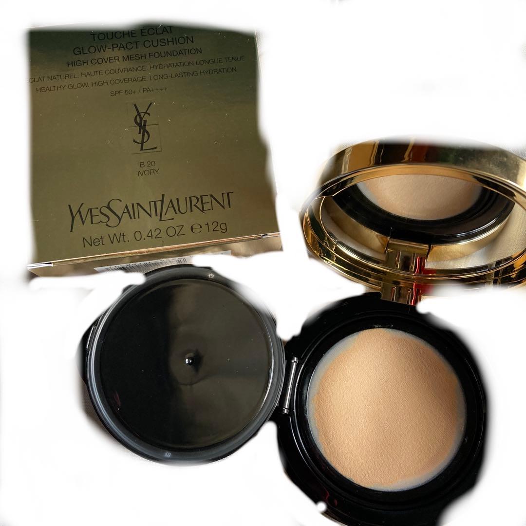 送料込☆二回使用 イヴ・サンローラン☆ラディアントタッチグロウパクト