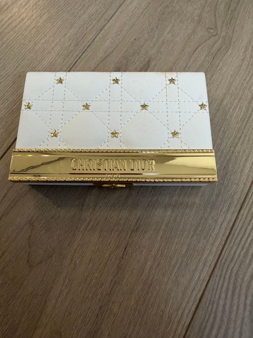 Christian Dior アイシャドウパレット今季限定品モデル