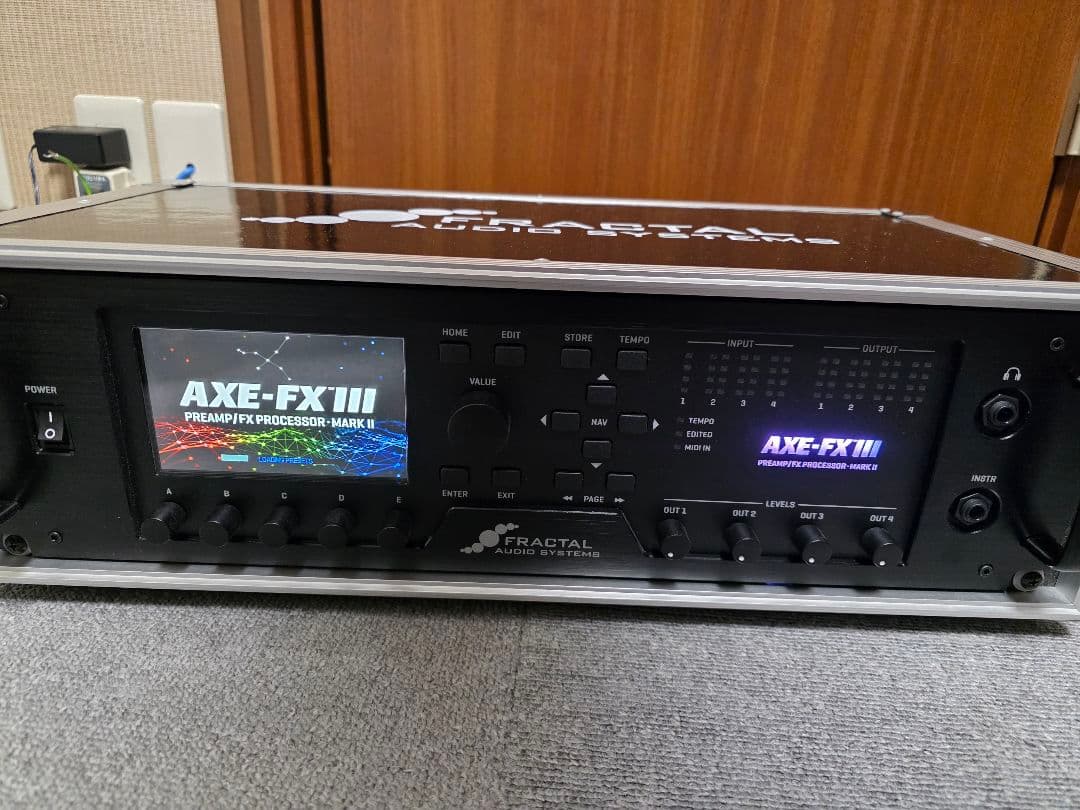 ギター Fractal Audio AXE-FX III MARK II