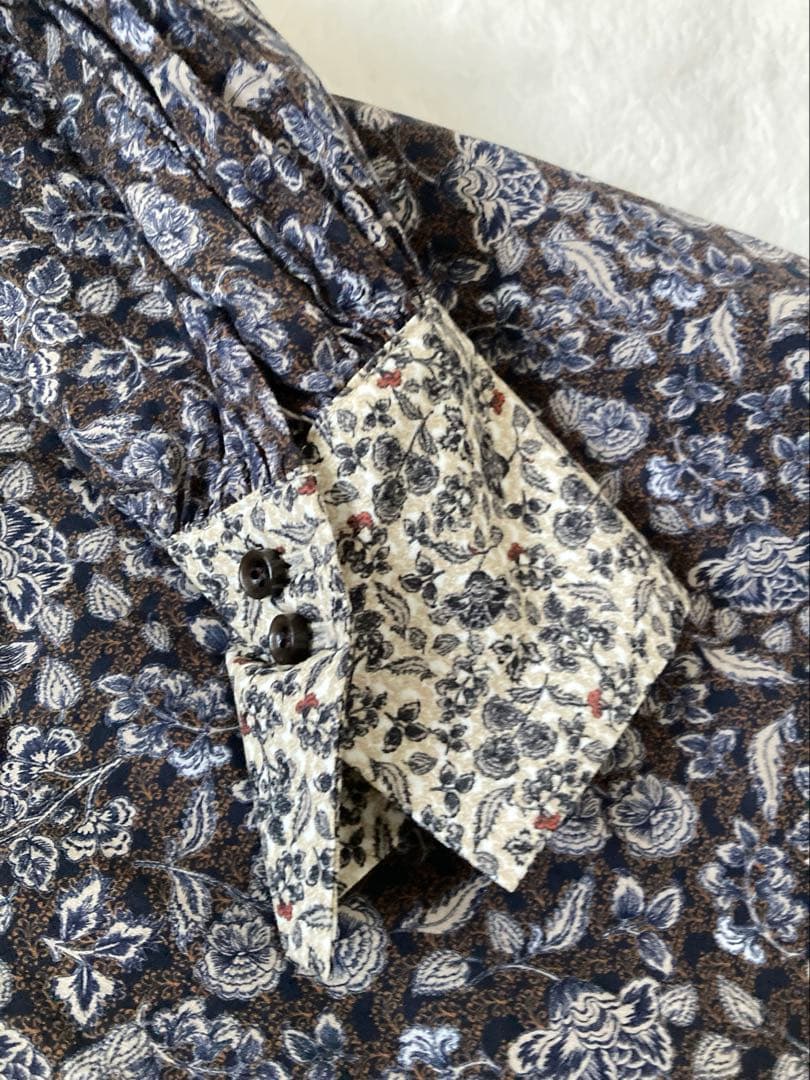 美品✨北欧暮らしの道具店「暮らしにときめき」大人のための柄ワンピース