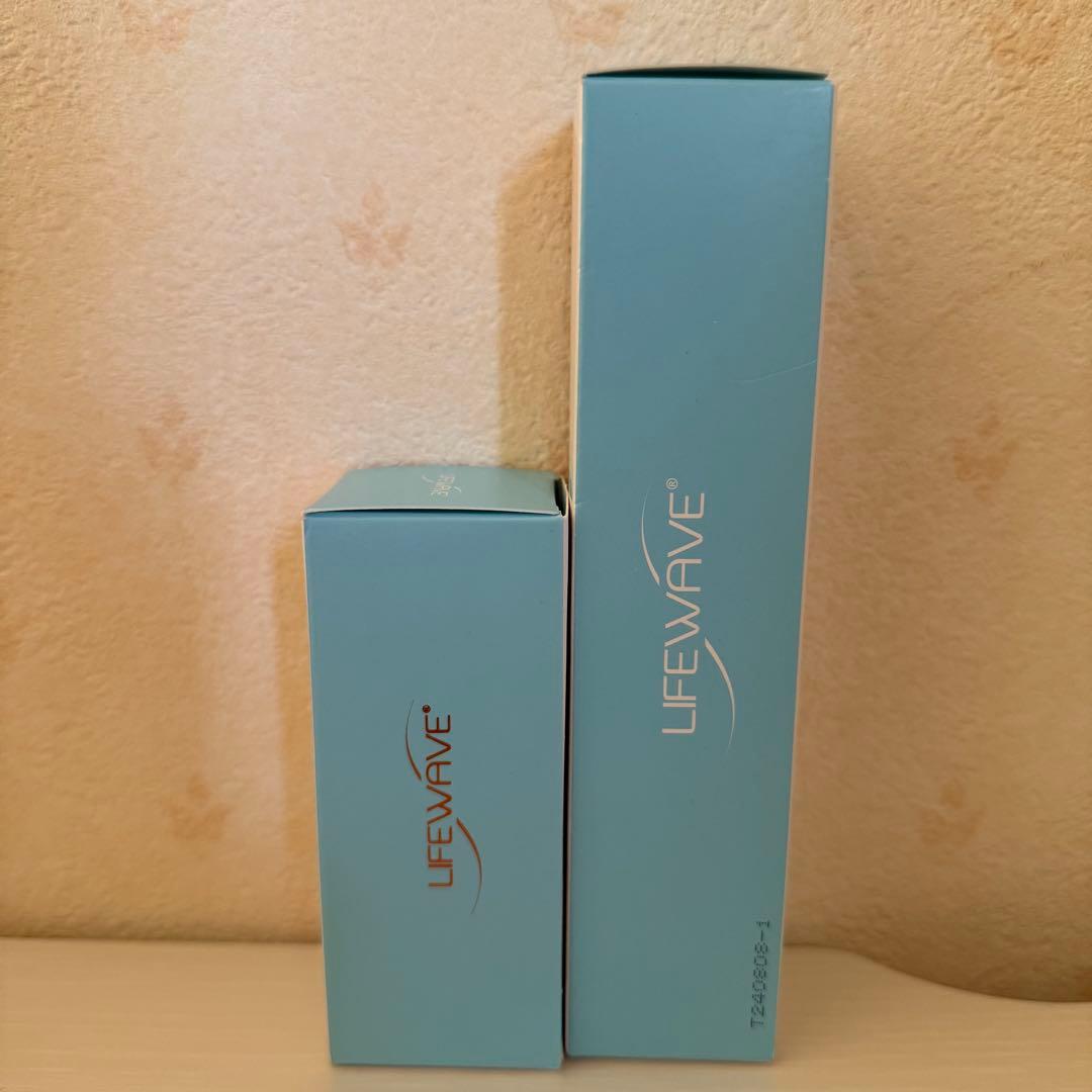 LIFEWAVE アラビダ　アイクリーム　リストールフェイシャルクレメ