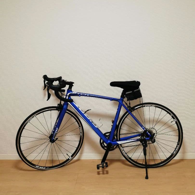 GIANT ロードバイク