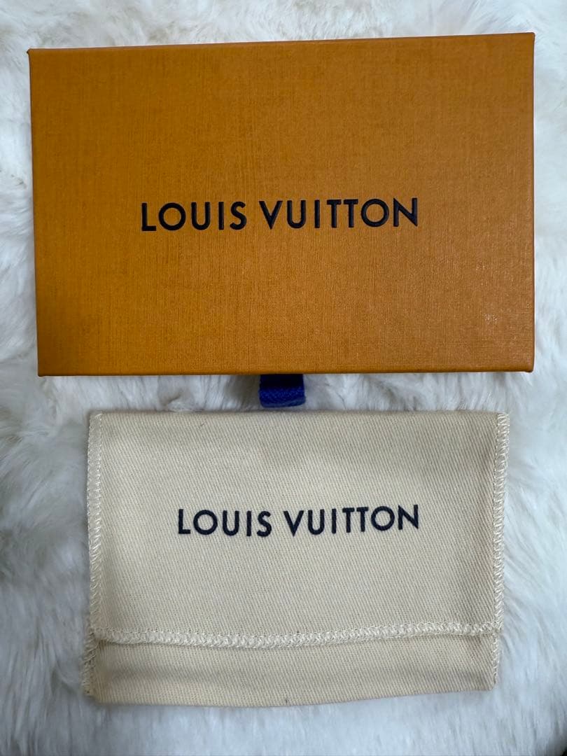 LOUIS VUITTON モノグラムレザーキーホルダー