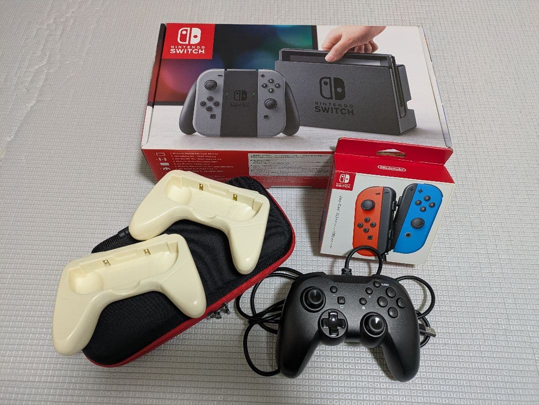 Nintendo Switch 本体　コントローラー付