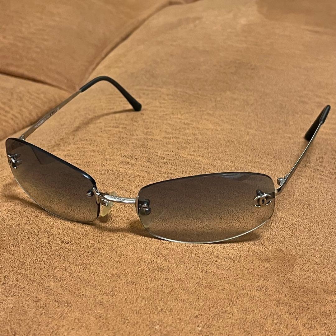 CHANEL シャネル ココマーク サングラス ブルー グラデーション4002