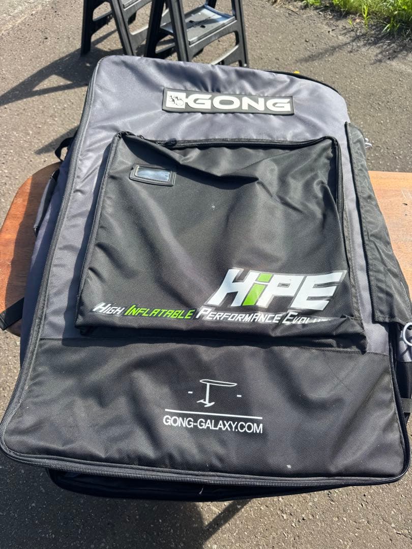 フォイルサーフボード　インフレータブル　Gong Hipe 4’11 48L