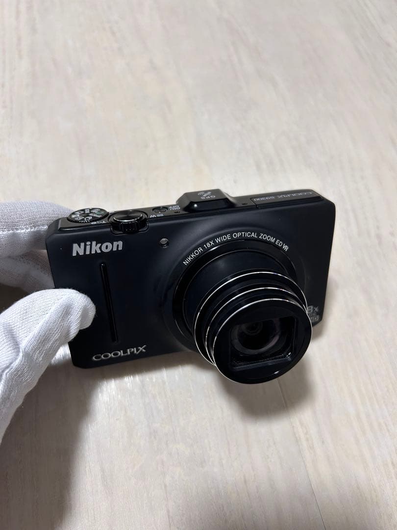 Nikon COOLPIX S9300 18倍ズーム ケース&三脚付き【超美品】