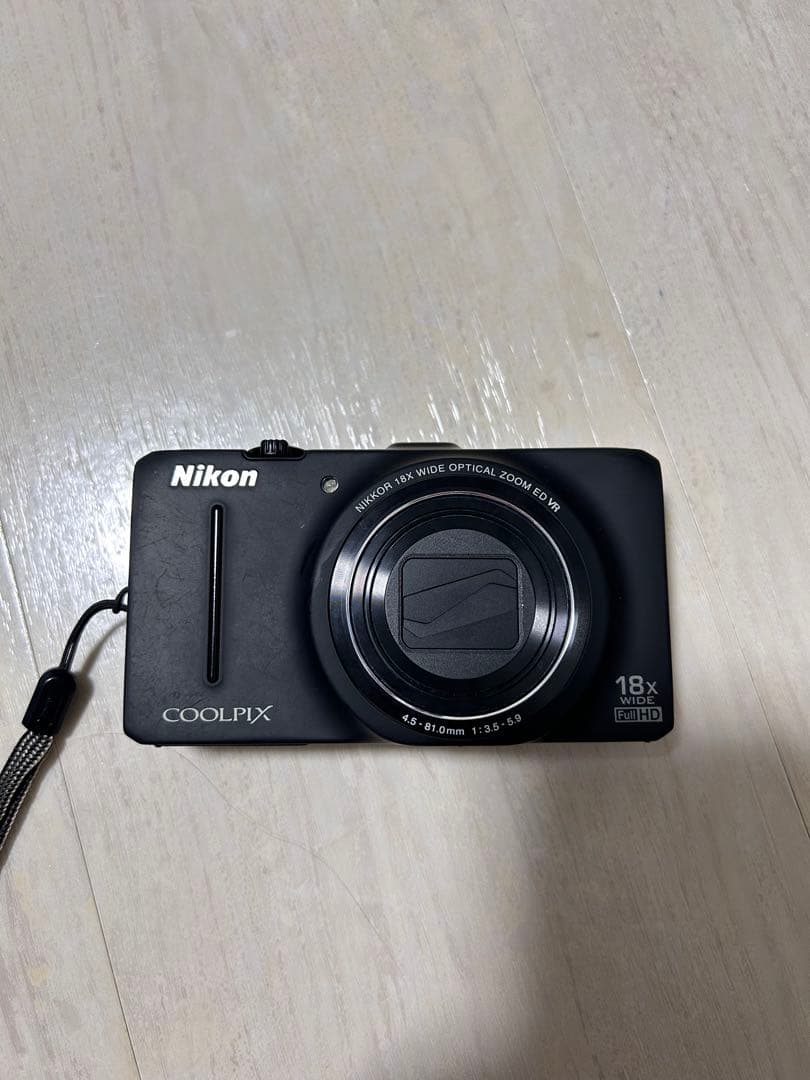 Nikon COOLPIX S9300 18倍ズーム ケース&三脚付き【超美品】