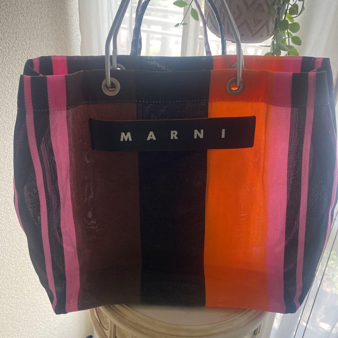 ⭐︎MARNI ⭐︎フラワーカフェトートバッグ