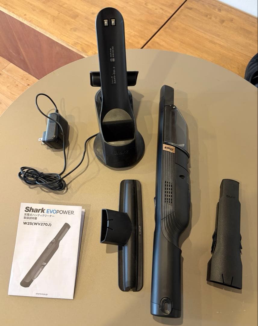 Shark EVOPOWER W25 充電式ハンディクリーナー ブラック