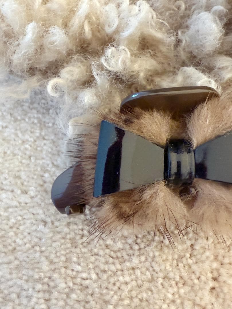 アレクサンドル ドゥ パリ　 リボン×リアルファー×スワロ付き クリップ