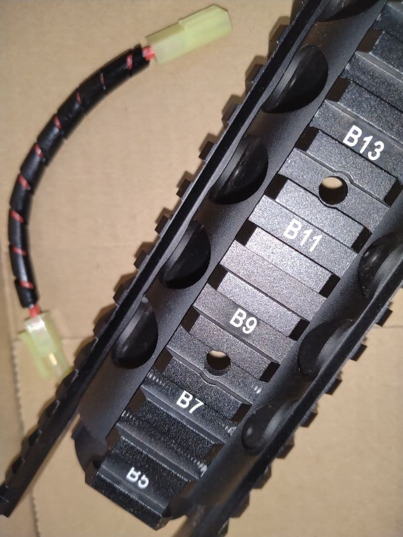 東京マルイ　スタンダードMP5用　金属ハンドガード３面