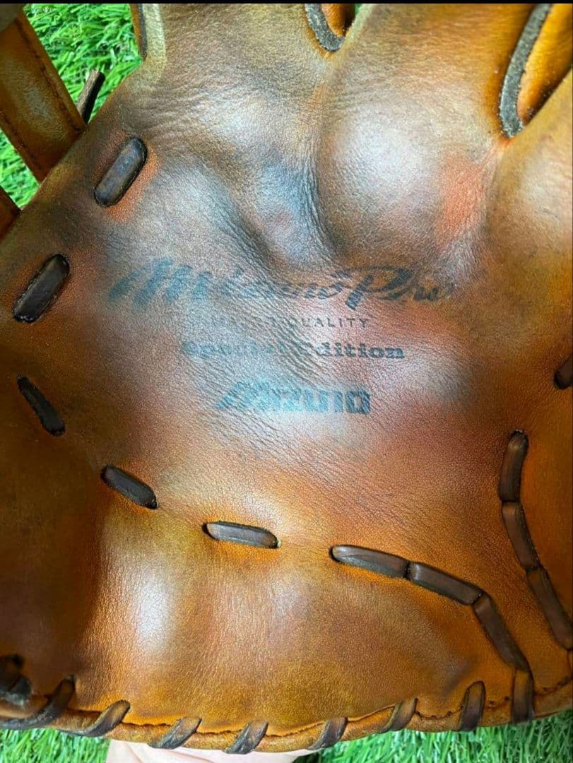 お*茶様 最終値引き　ミズノプロ 硬式用グローブ 内野用 ビッグM スペシャルエ