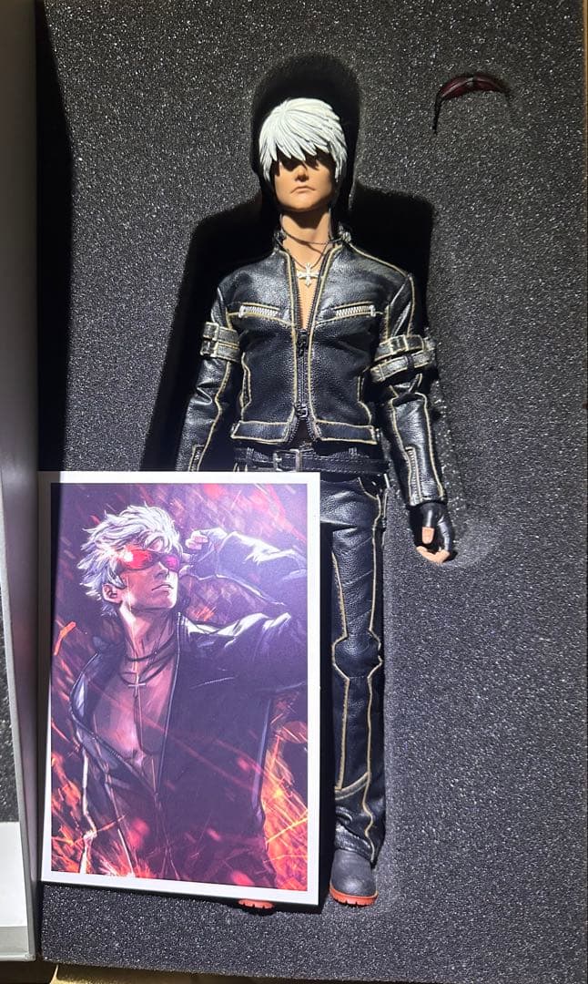 スタイリッシュフィギュア 黒いジャケット