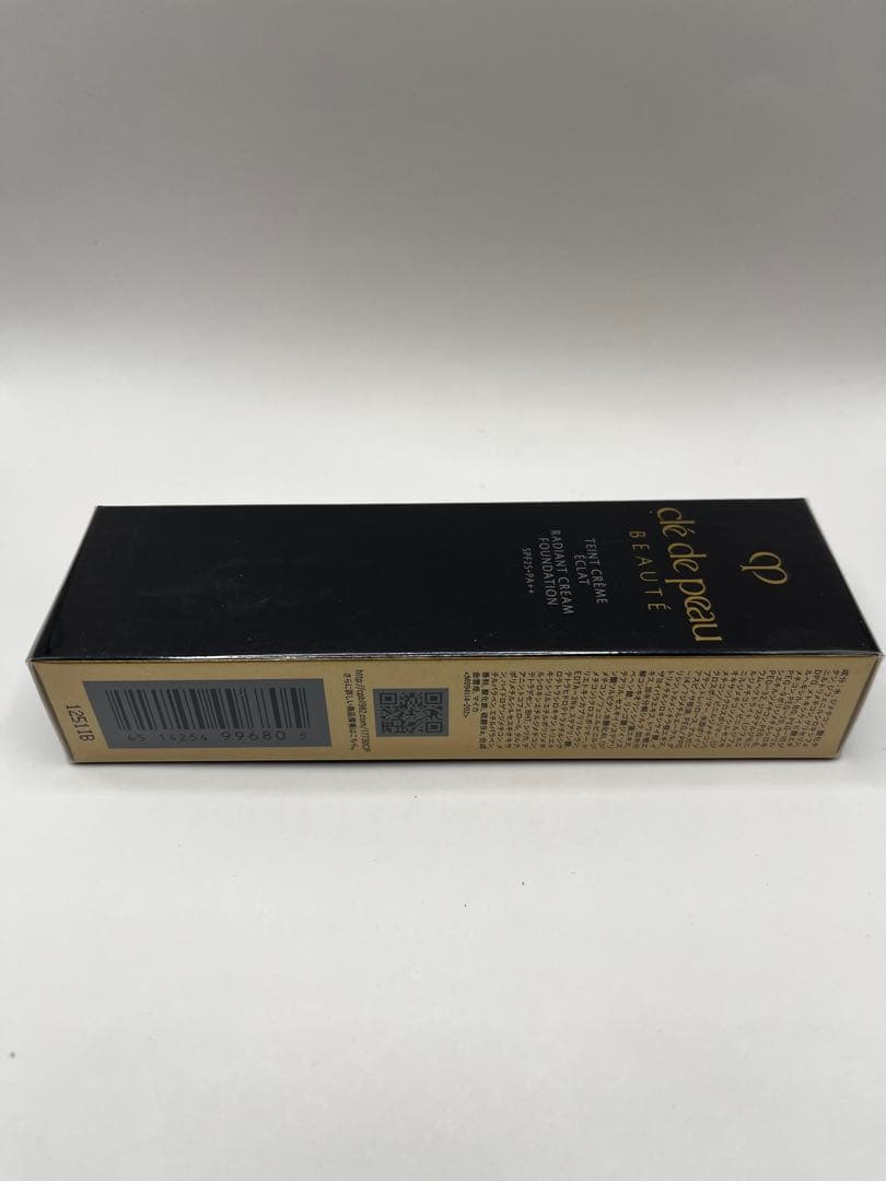 新品未開封未使用クレ・ド・ポー ボーテ タンクレームエクラｎ /OC00 25g