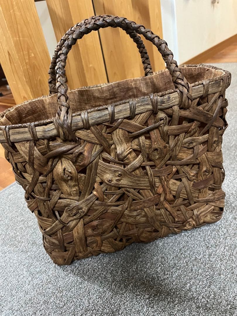山葡萄　籠バッグ　国産　乱れ編み　内布あり