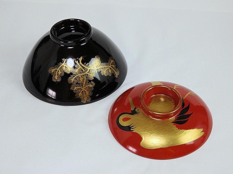 磁器　京焼　古伊万里　金襴手　若松に飛鶴の図　蓋茶碗　E124AS-CFx