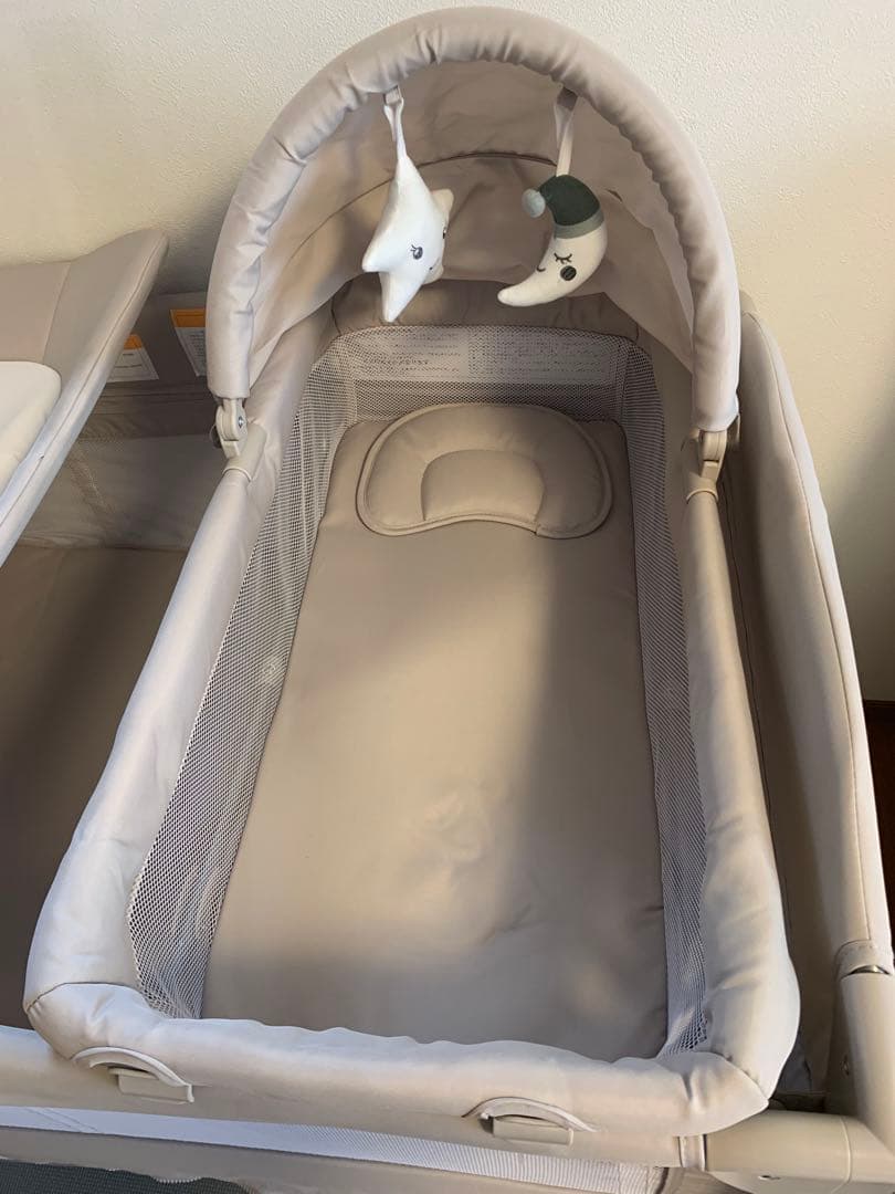 多機能ベビーベッド　折り畳み式