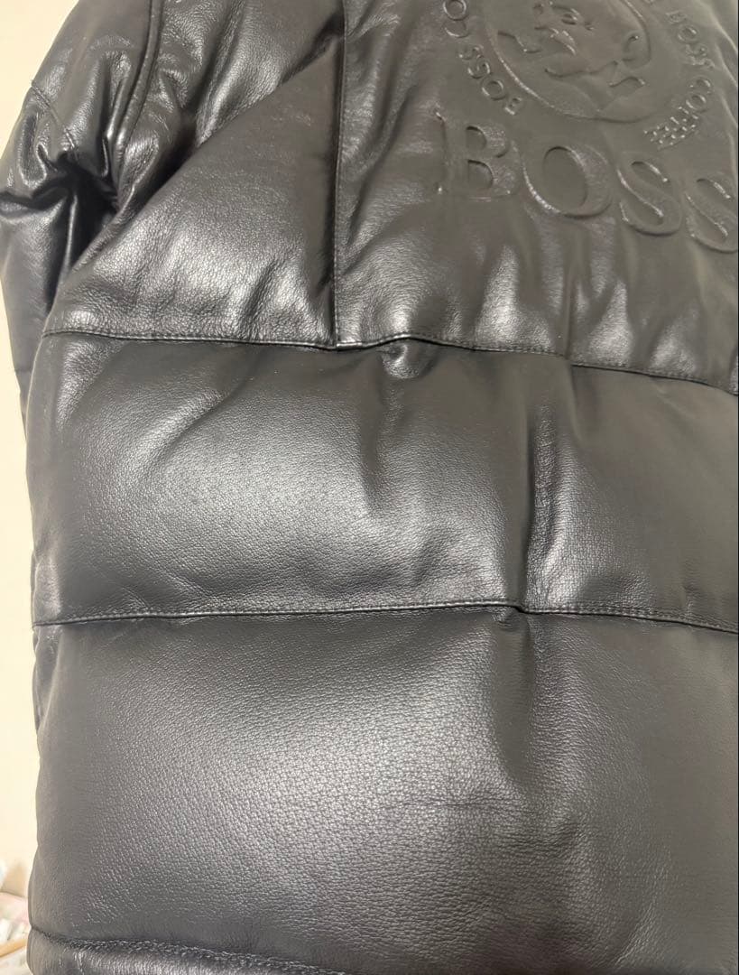 非売品‼️サントリーボス 高級ボスロゴエンボスカウレザーダウンジャケット