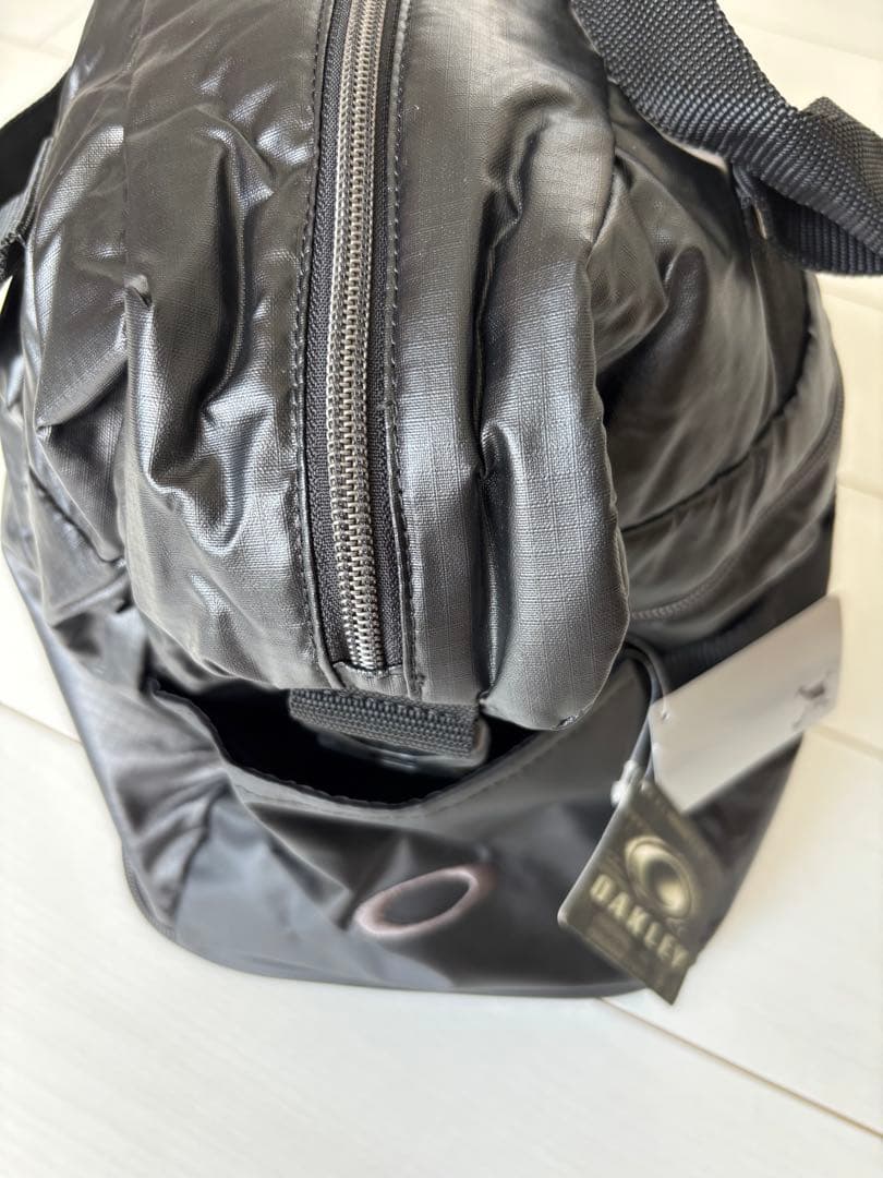 ★未使用★ OAKLEY ボストン ショルダー2wayバック　ブラック