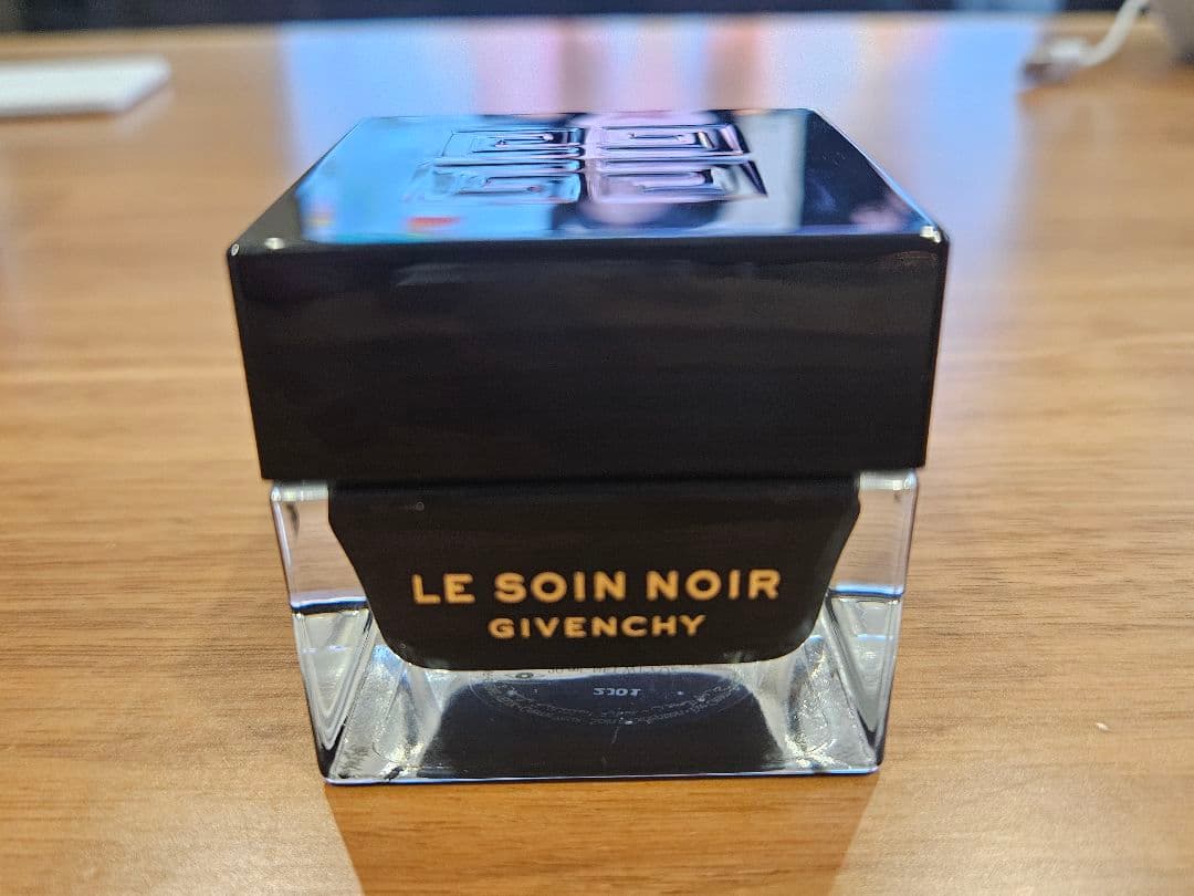 新品　GIVENCHY クレーム ユー N 　アイクリーム