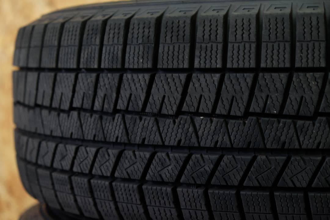 中古スタッドレス 16インチ WM03 215/65R16 アルファード など