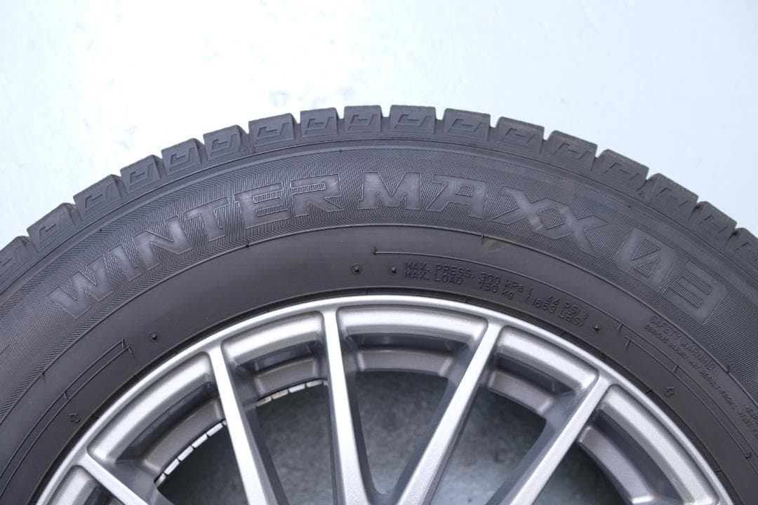 中古スタッドレス 16インチ WM03 215/65R16 アルファード など