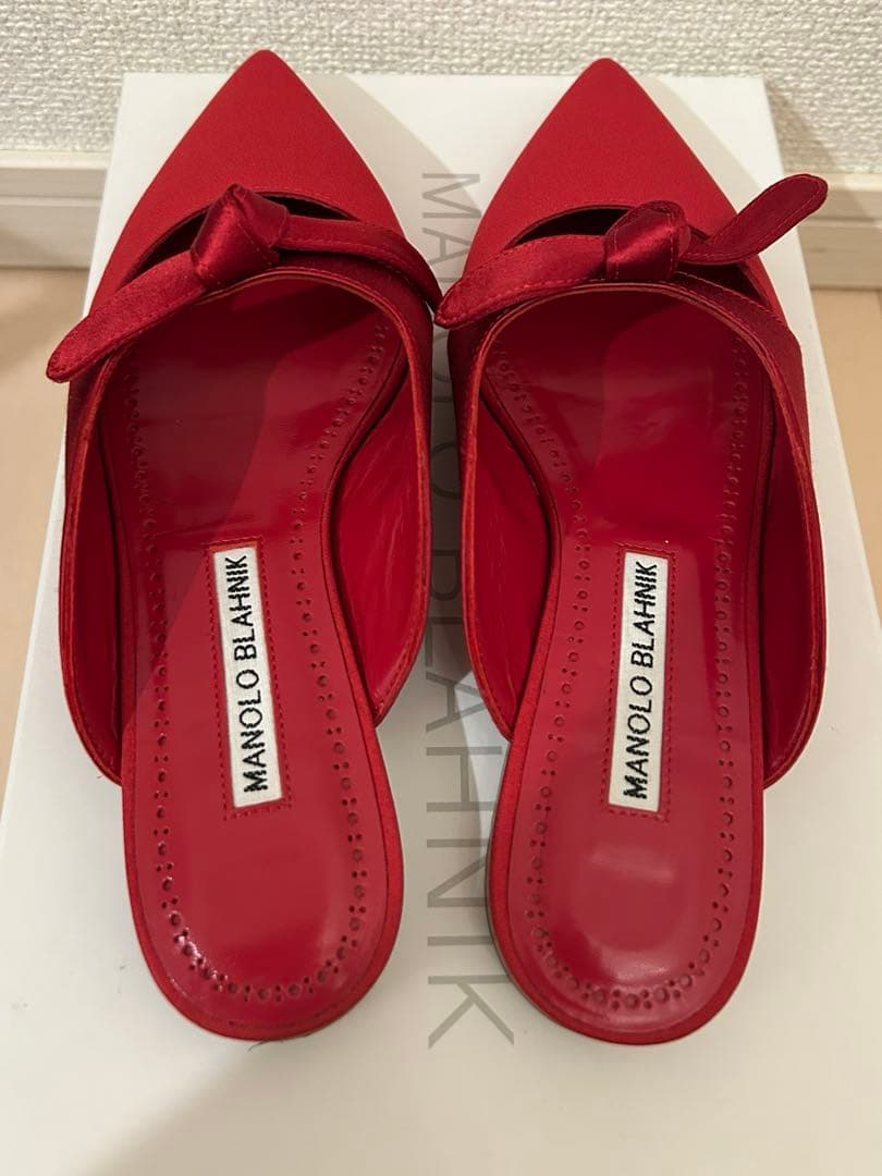 Manolo blahnik フラットミュール　34