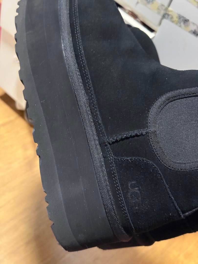 25cm UGG プラットフォーム チェルシー ブーツ　サイドゴア 厚底