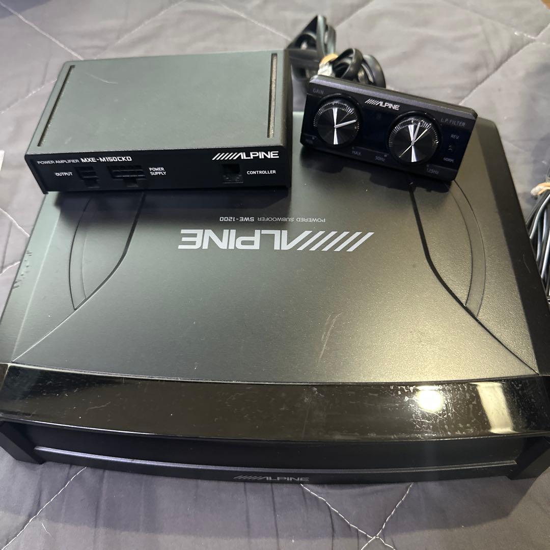 おとくん　専用　 ALPINE SWE-1200 パワードサブウーファー